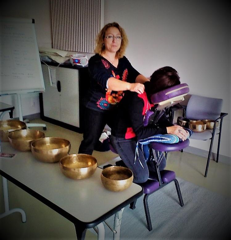 Massage amma assis en entrerpise